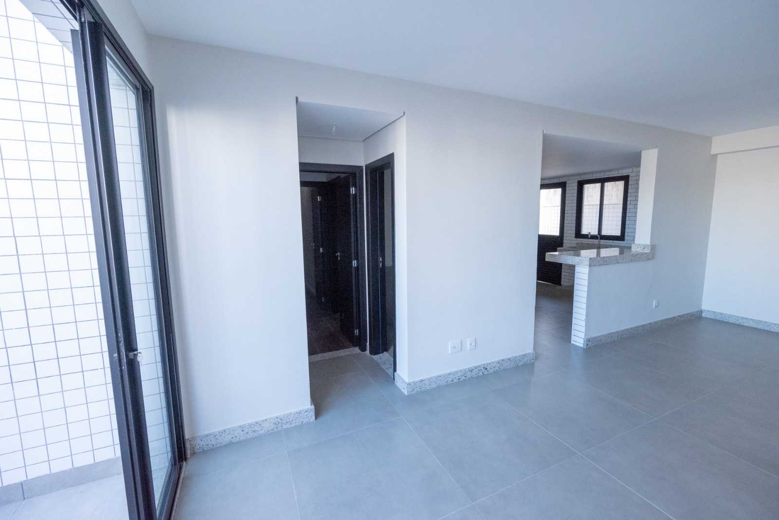 Apartamento à venda com 3 quartos, 141m² - Foto 4