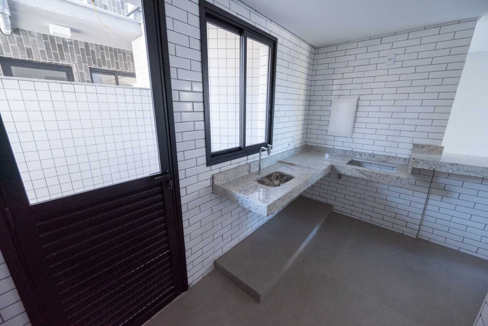 Apartamento à venda com 3 quartos, 141m² - Foto 12