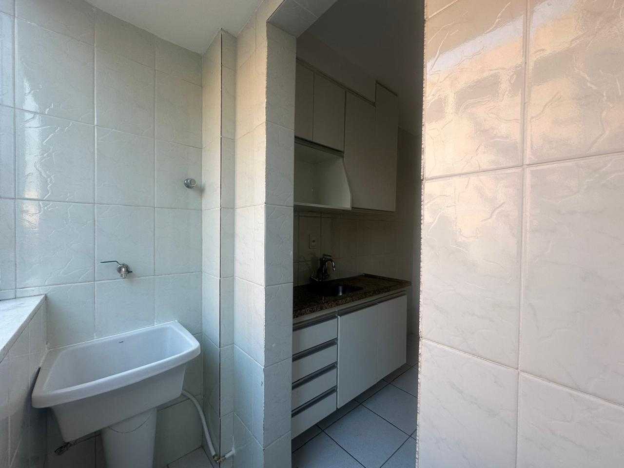 Apartamento à venda com 2 quartos, 86m² - Foto 4