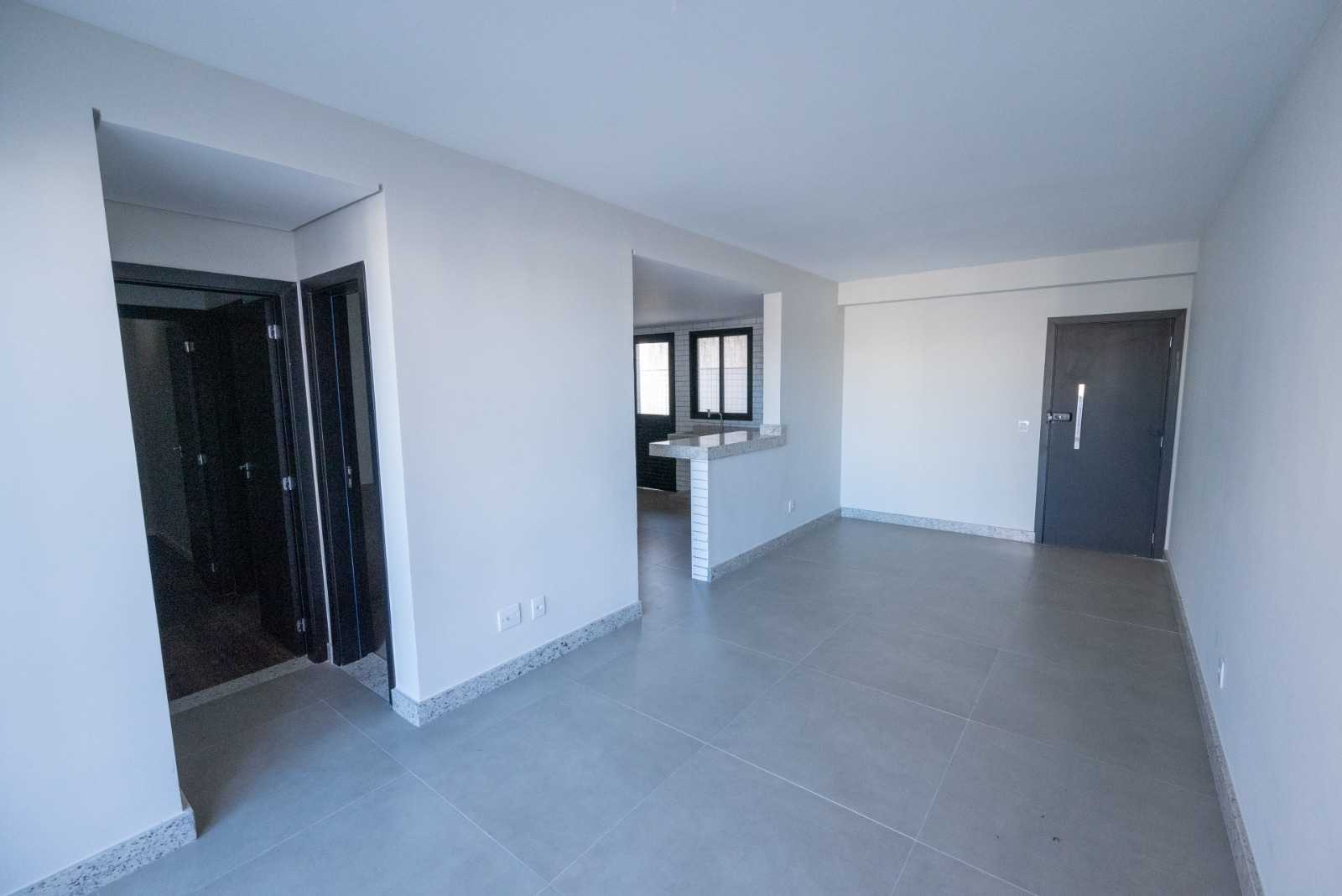 Apartamento à venda com 3 quartos, 84m² - Foto 2