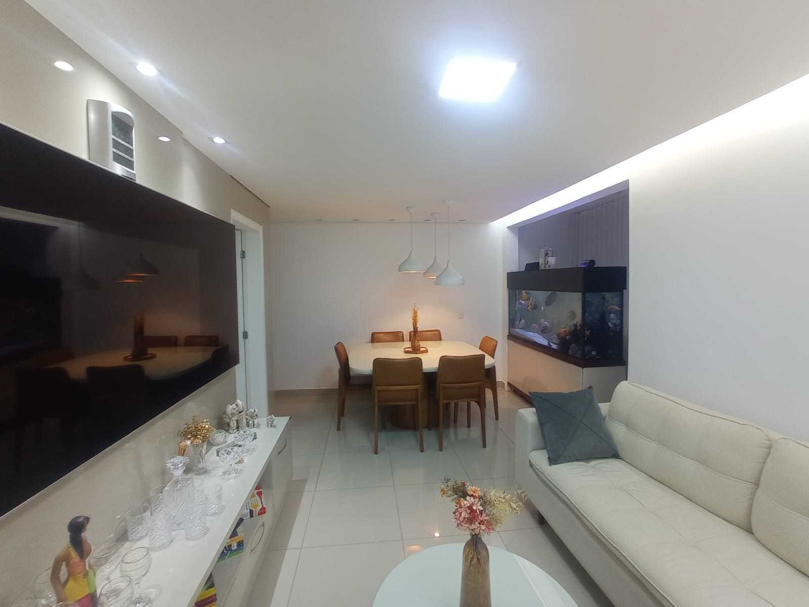 Apartamento à venda com 3 quartos, 78m² - Foto 1