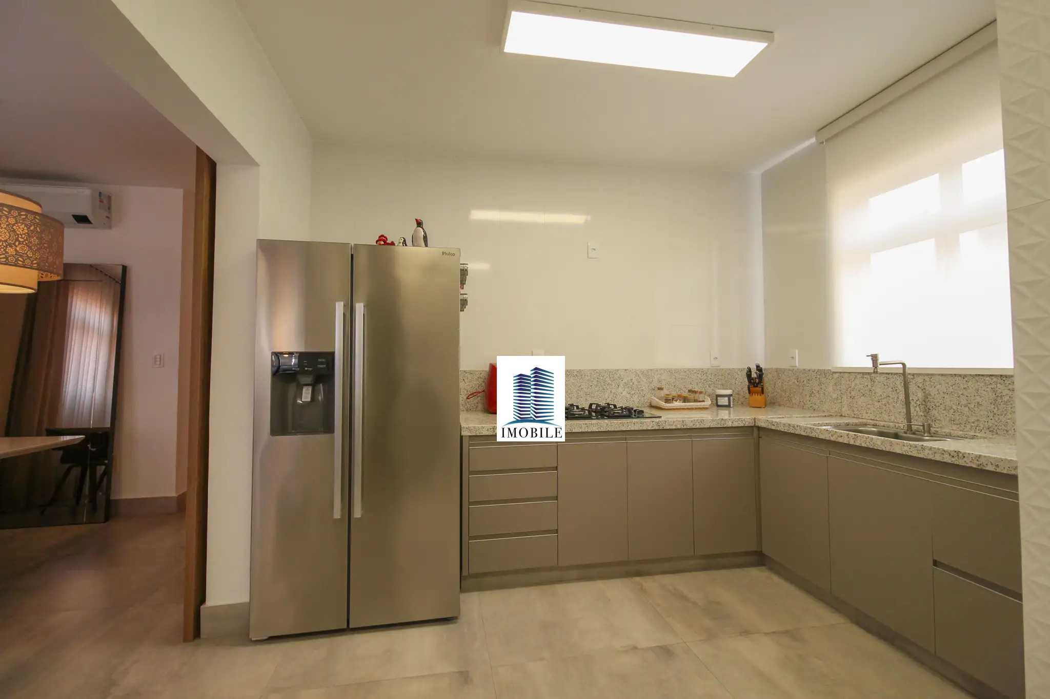 Apartamento à venda com 4 quartos, 165m² - Foto 18