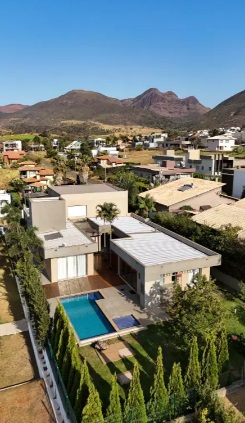 Casa de Condomínio à venda com 4 quartos, 343m² - Foto 6