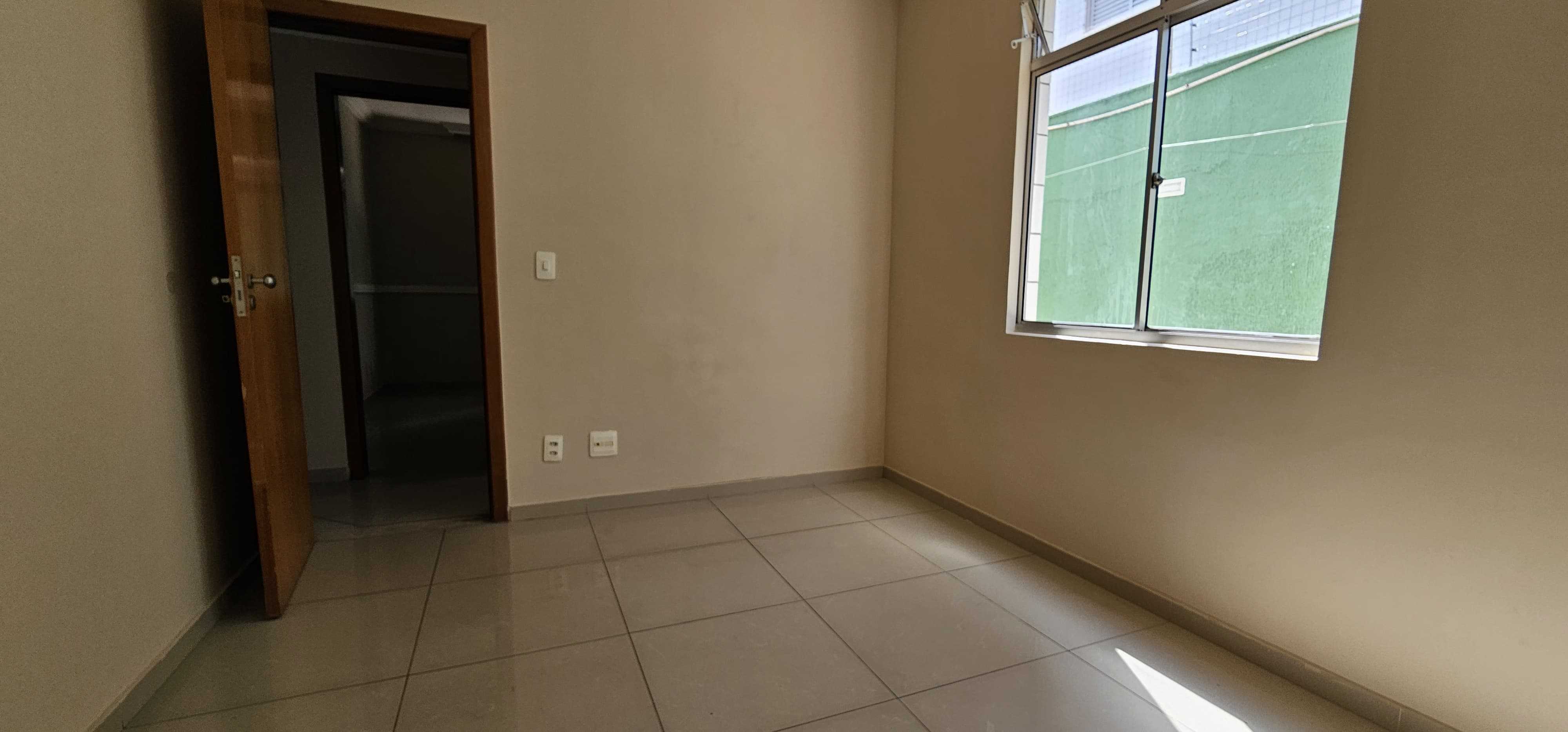 Apartamento à venda com 3 quartos, 137m² - Foto 8