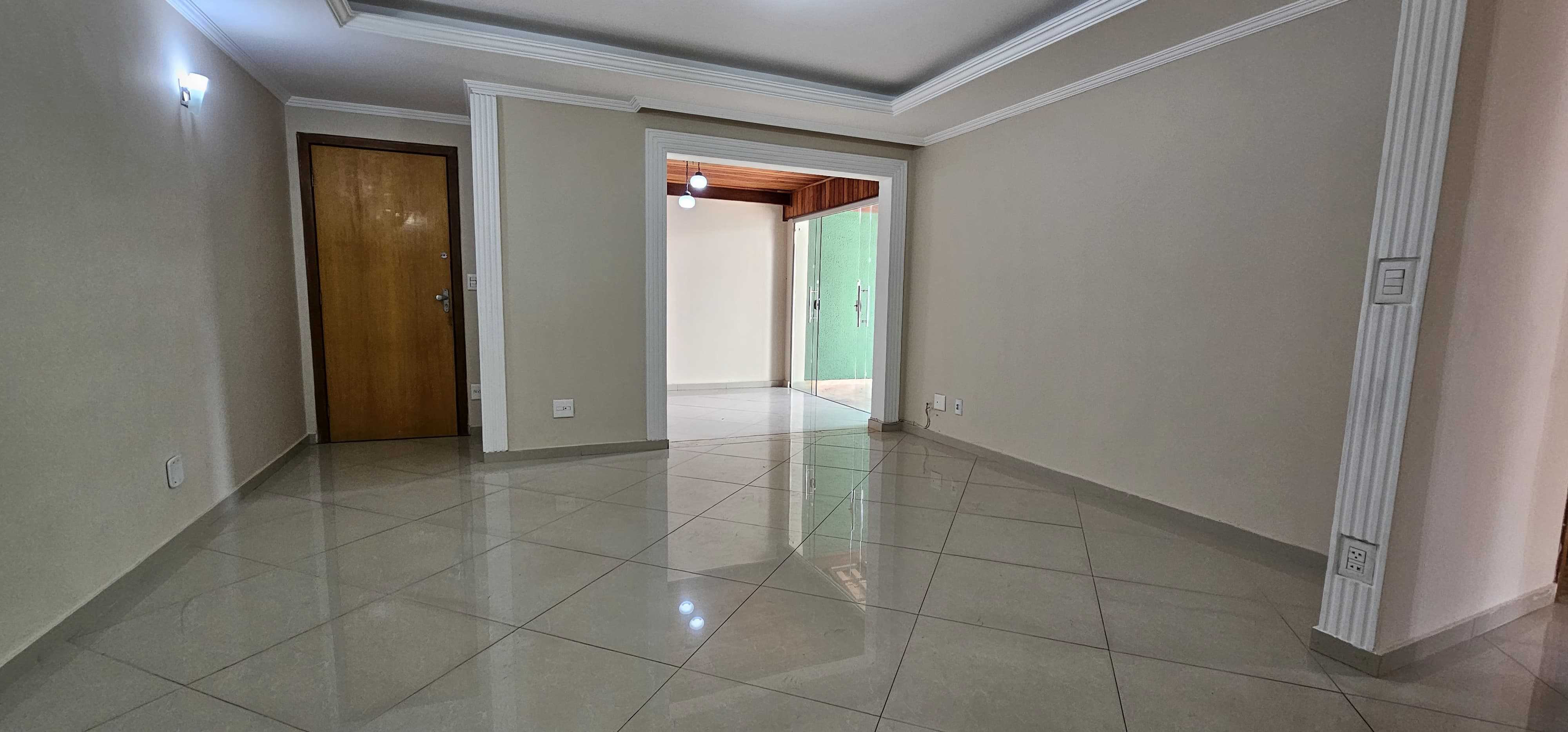 Apartamento à venda com 3 quartos, 137m² - Foto 5