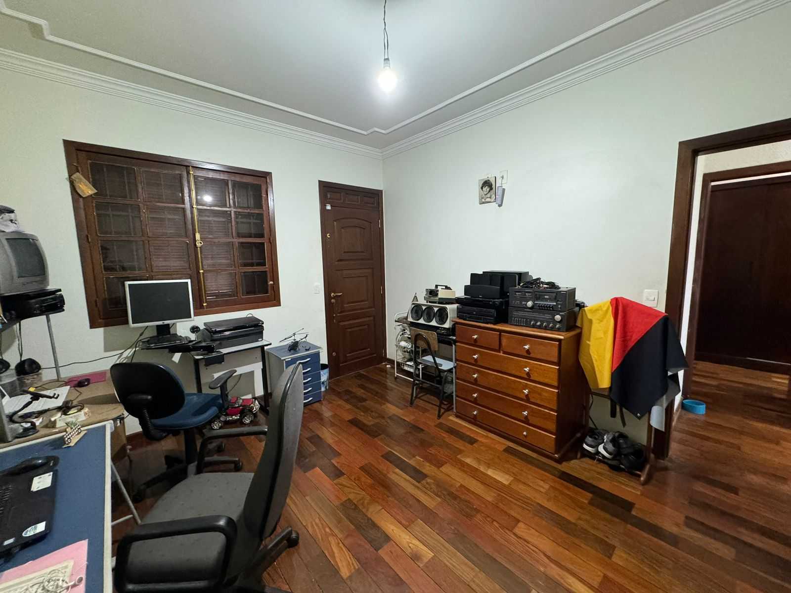 Casa à venda com 3 quartos, 150m² - Foto 16