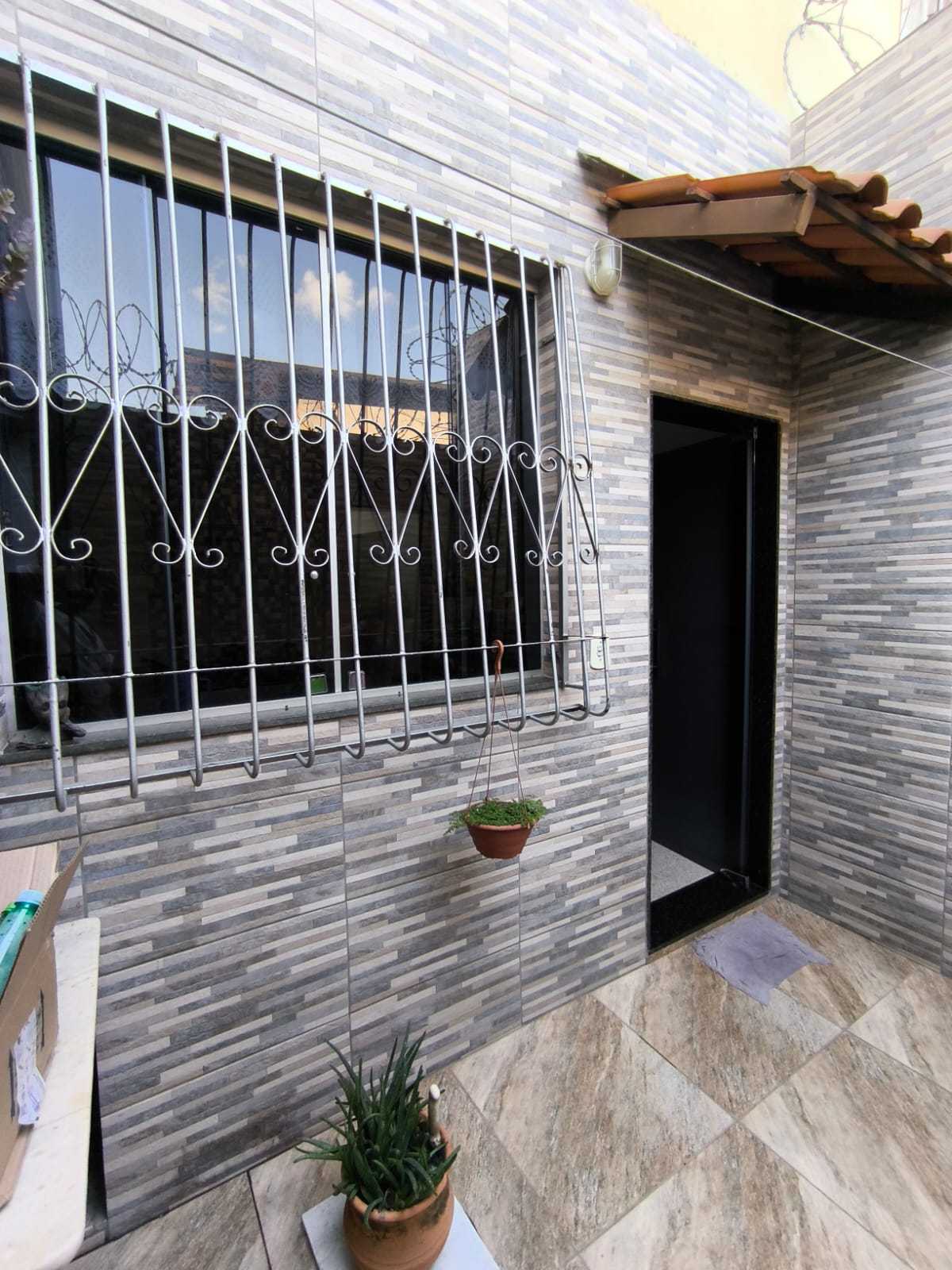 Casa à venda com 2 quartos, 70m² - Foto 10