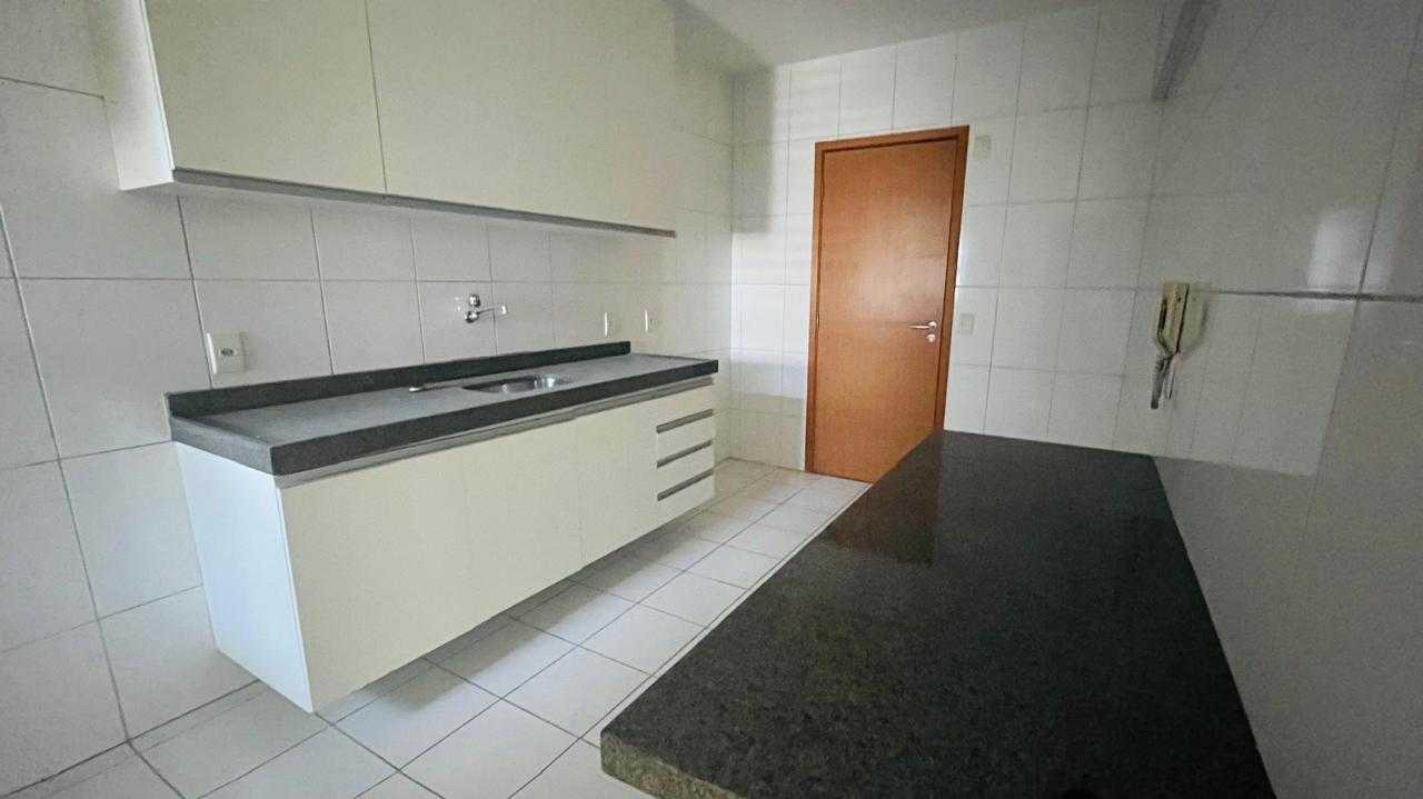 Apartamento à venda com 3 quartos, 95m² - Foto 14