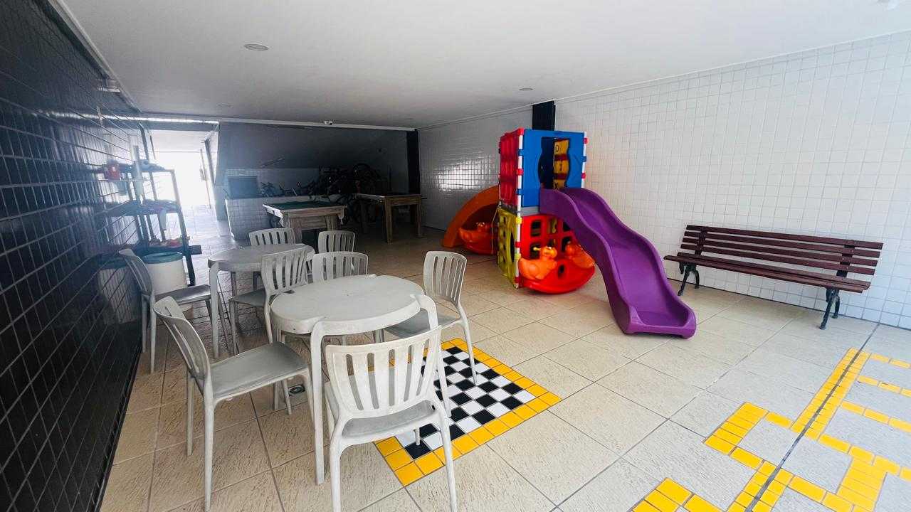 Apartamento à venda com 3 quartos, 95m² - Foto 19