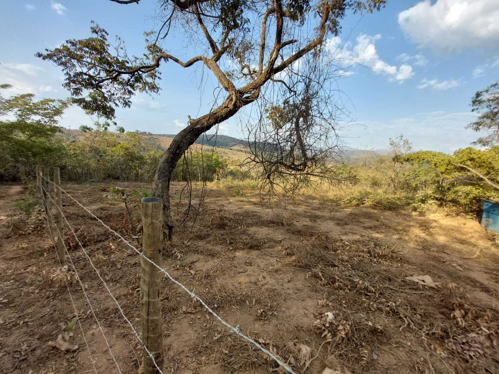 Terreno à venda, 1000m² - Foto 9