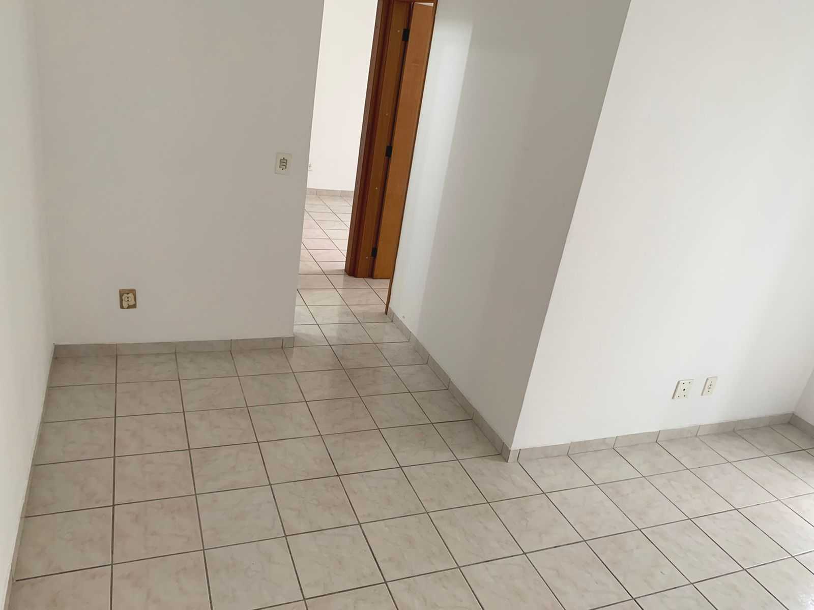 Apartamento para alugar com 2 quartos, 50m² - Foto 12