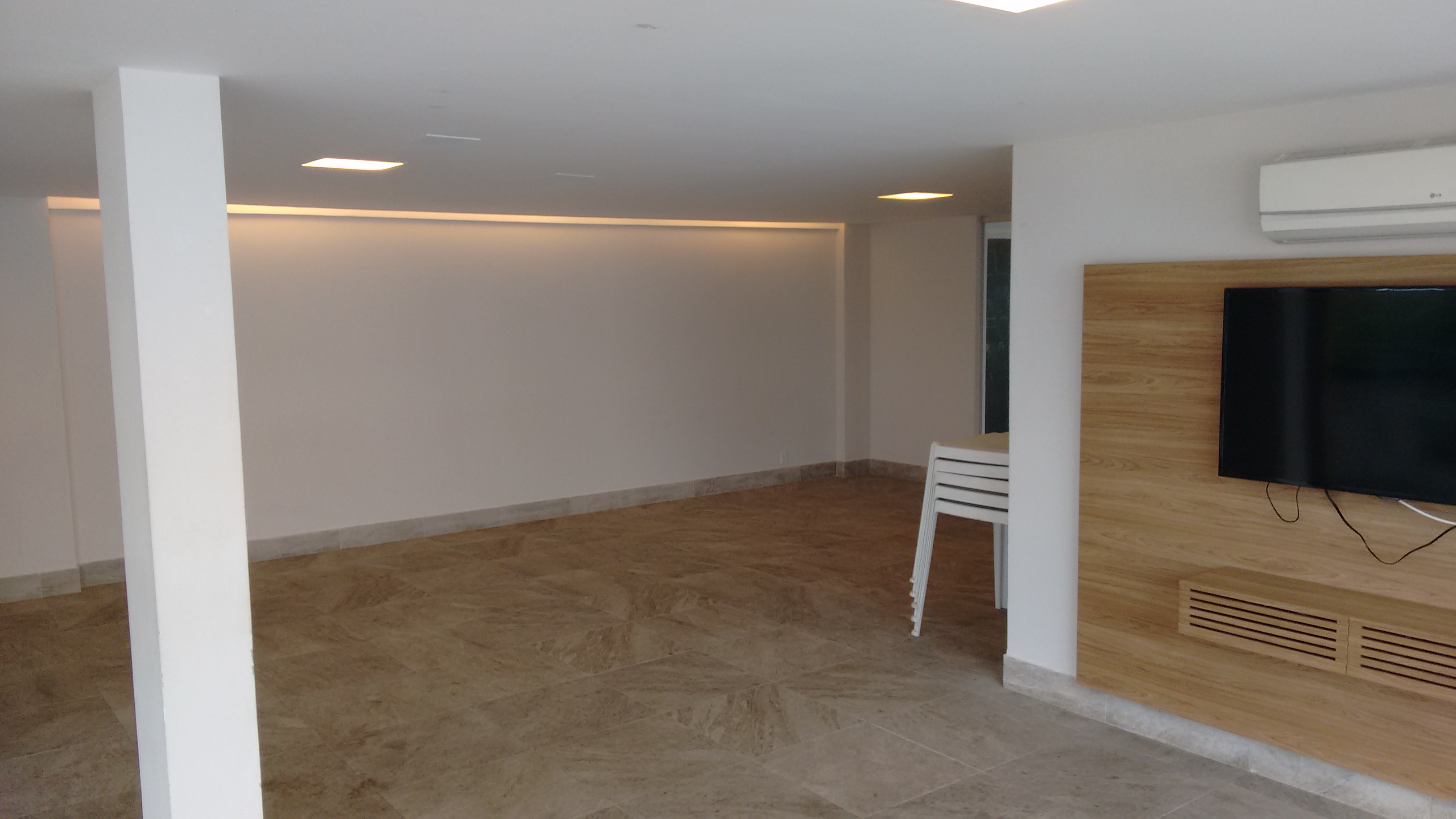 Apartamento para alugar com 2 quartos, 50m² - Foto 4