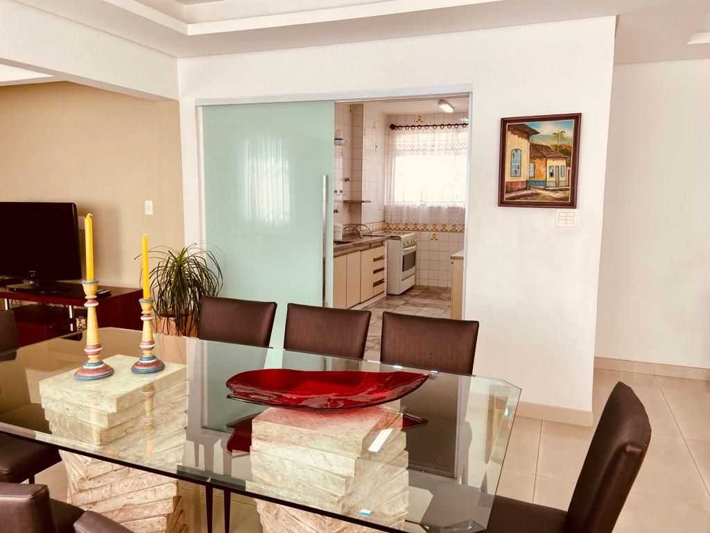 Apartamento à venda com 4 quartos, 145m² - Foto 6