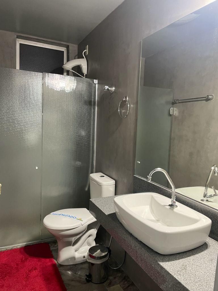 Apartamento à venda com 4 quartos, 145m² - Foto 13