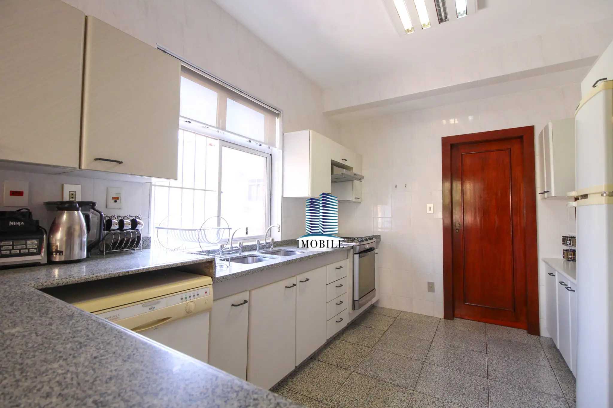 Cobertura à venda com 5 quartos, 281m² - Foto 13