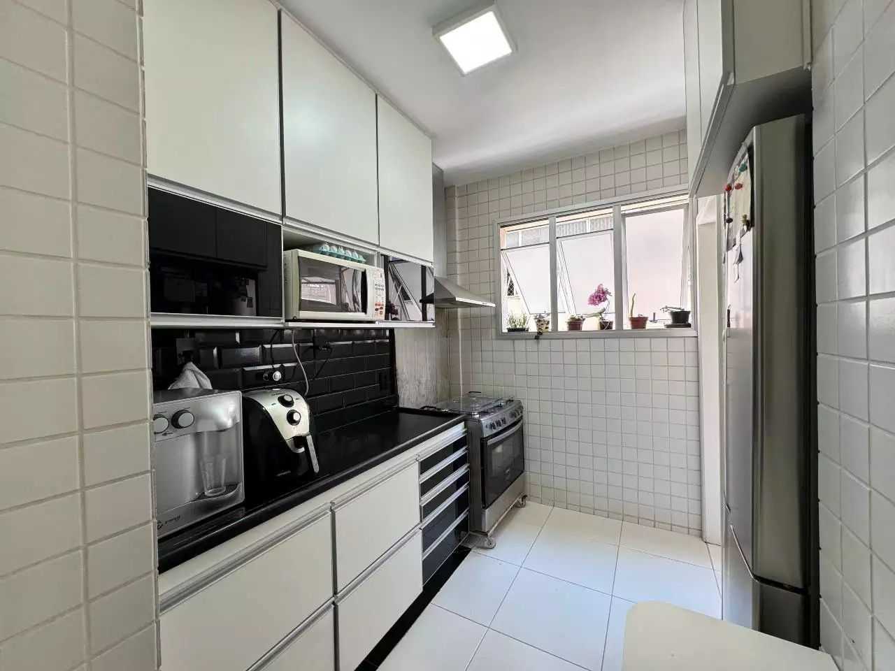 Apartamento à venda com 4 quartos, 143m² - Foto 16