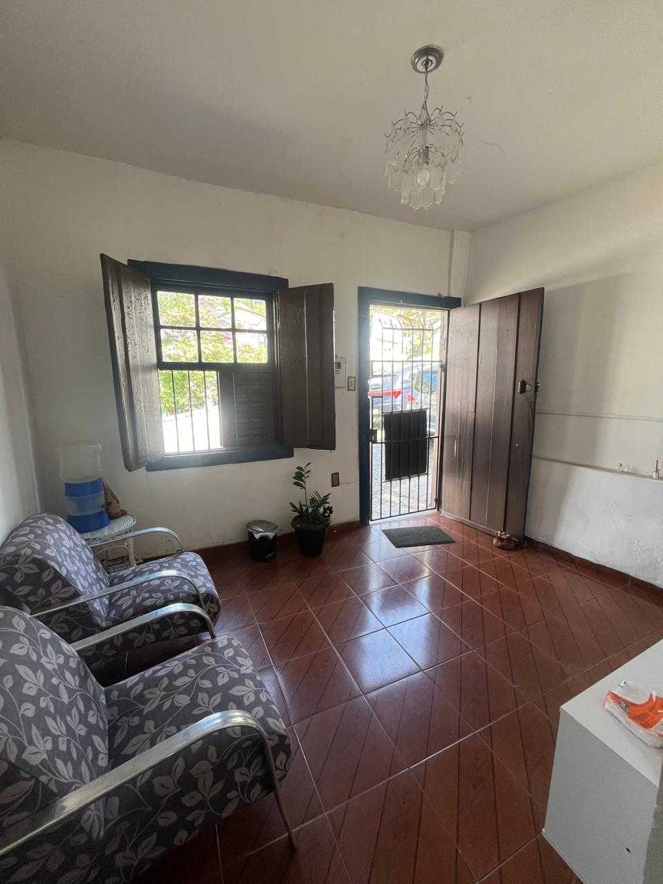 Casa à venda com 3 quartos, 162m² - Foto 4