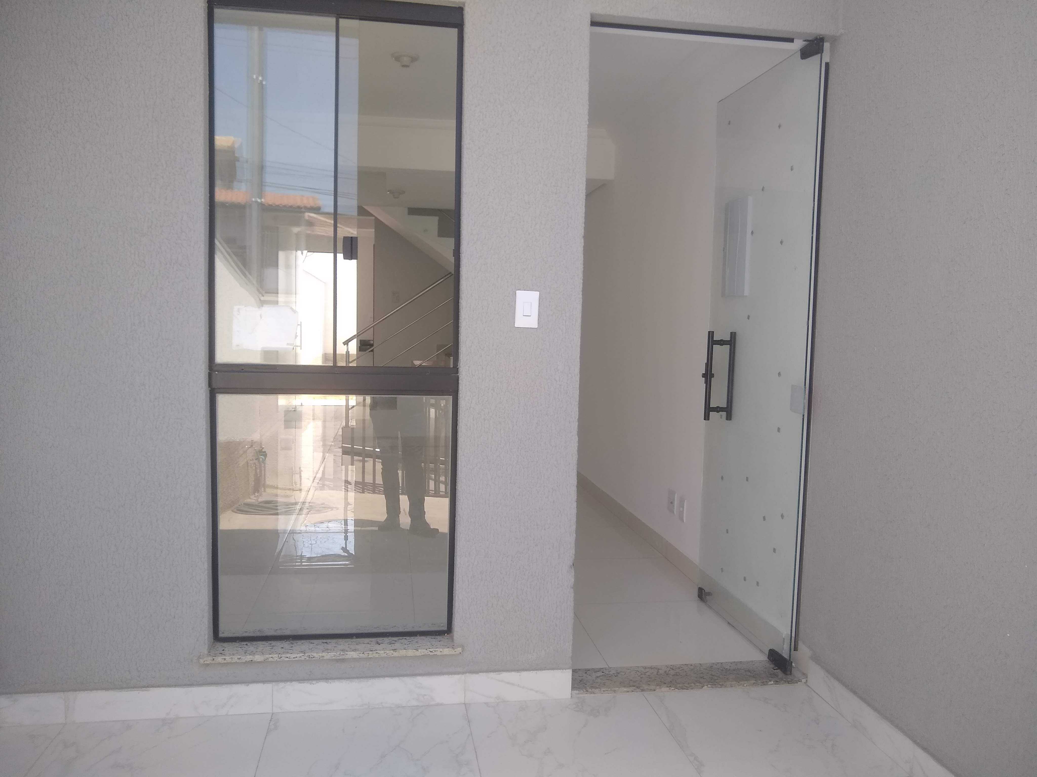 Casa à venda com 2 quartos, 68m² - Foto 5