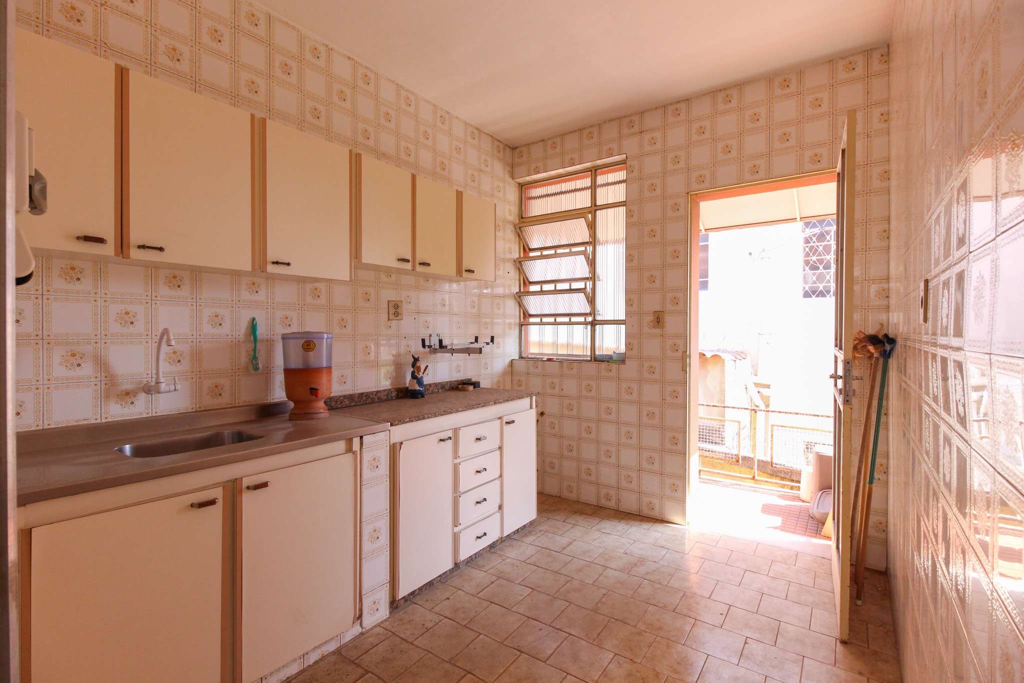 Casa à venda com 3 quartos, 182m² - Foto 16