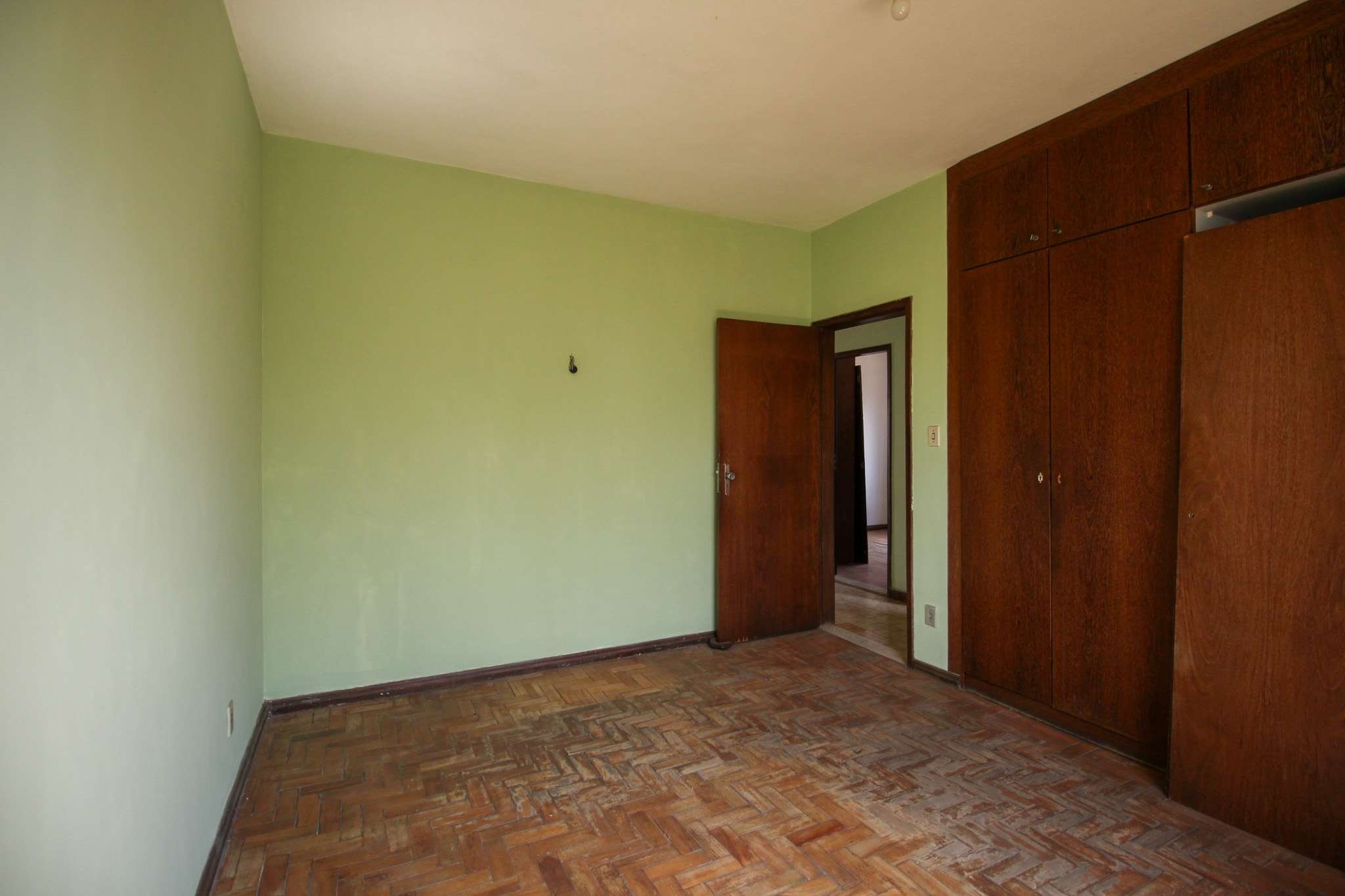 Casa à venda com 3 quartos, 182m² - Foto 9