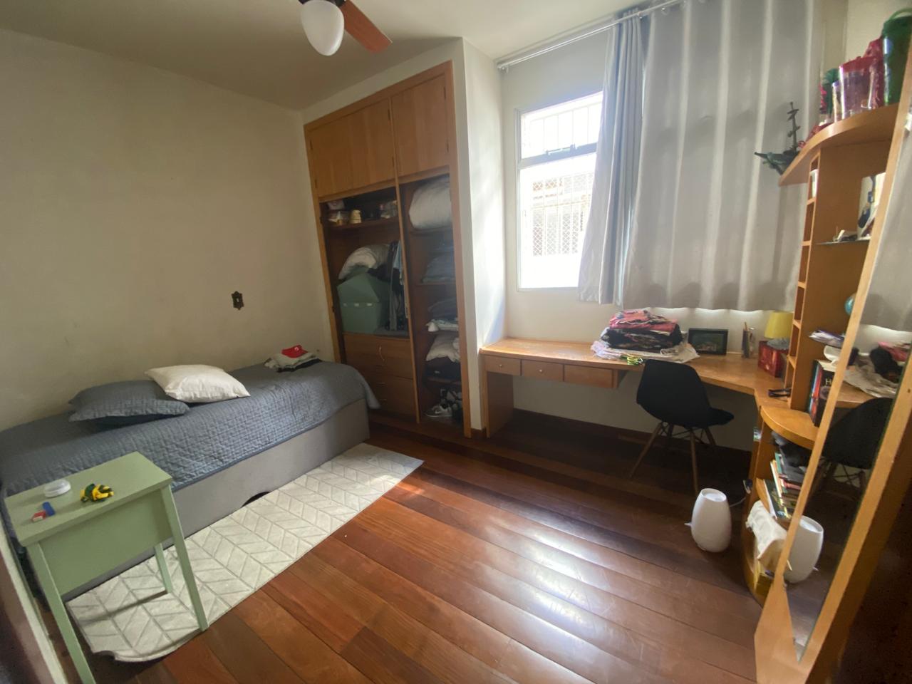 Apartamento à venda com 4 quartos, 180m² - Foto 12