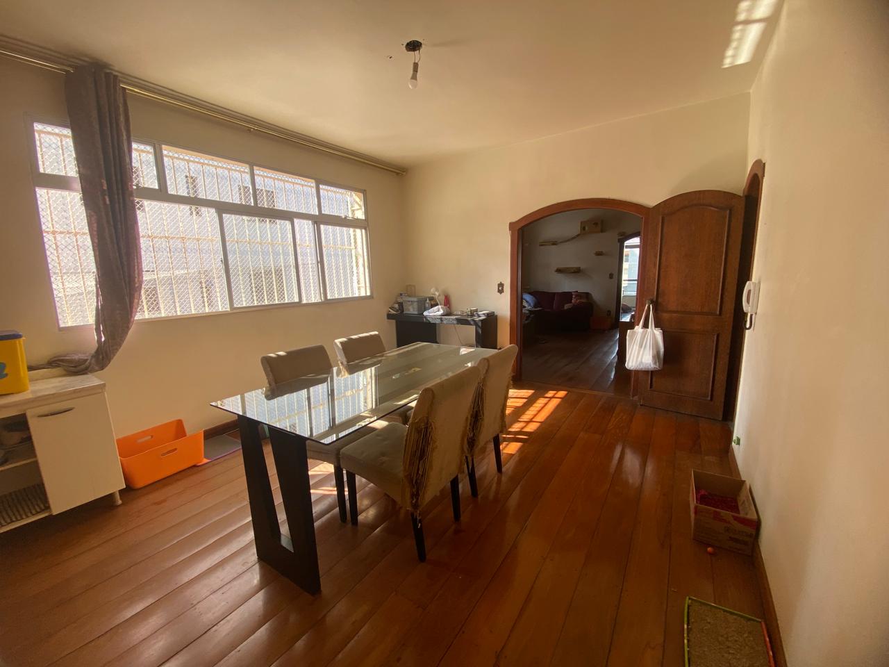 Apartamento à venda com 4 quartos, 180m² - Foto 3