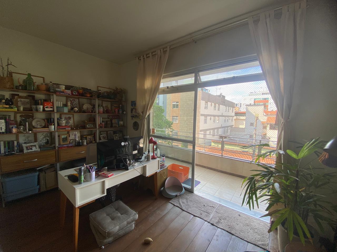 Apartamento à venda com 4 quartos, 180m² - Foto 4