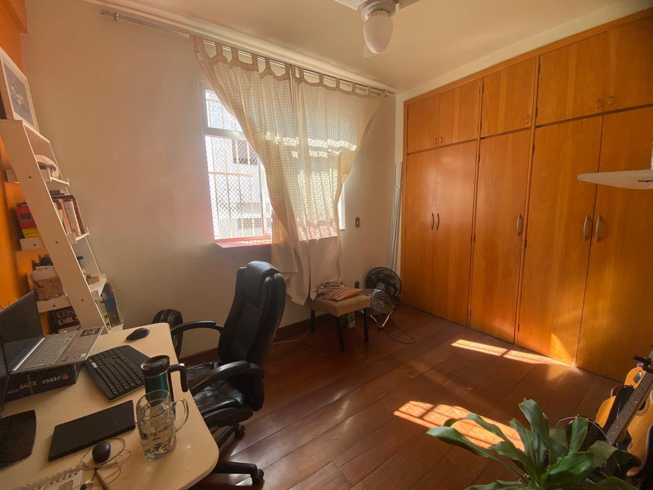 Apartamento à venda com 4 quartos, 180m² - Foto 10