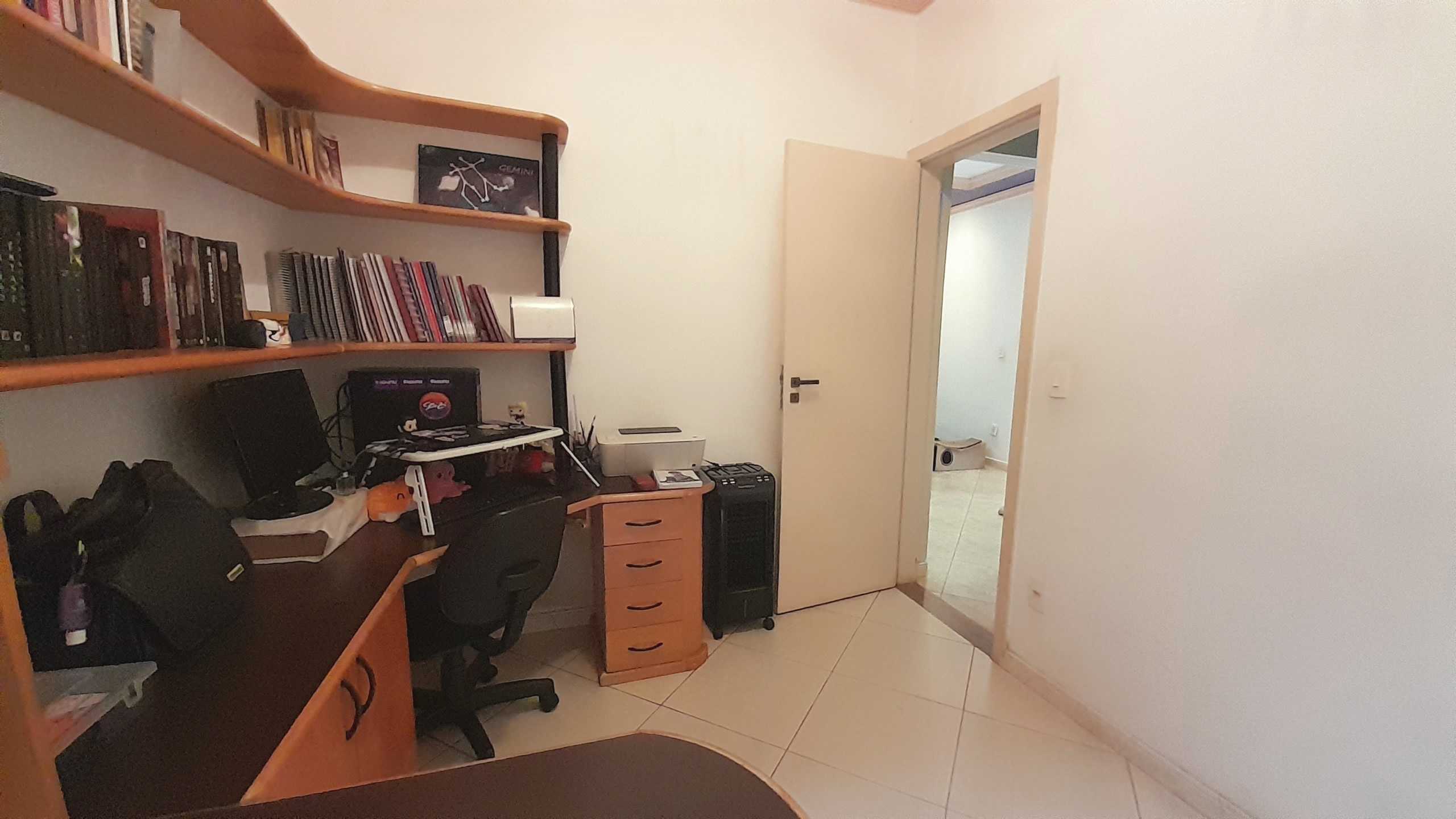 Casa à venda com 3 quartos, 300m² - Foto 6