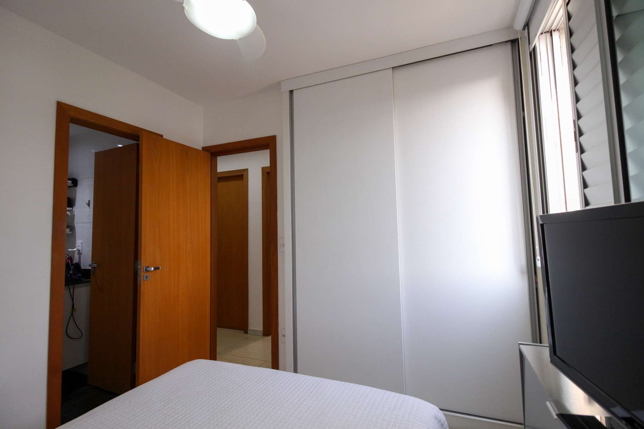 Apartamento à venda com 3 quartos, 80m² - Foto 8