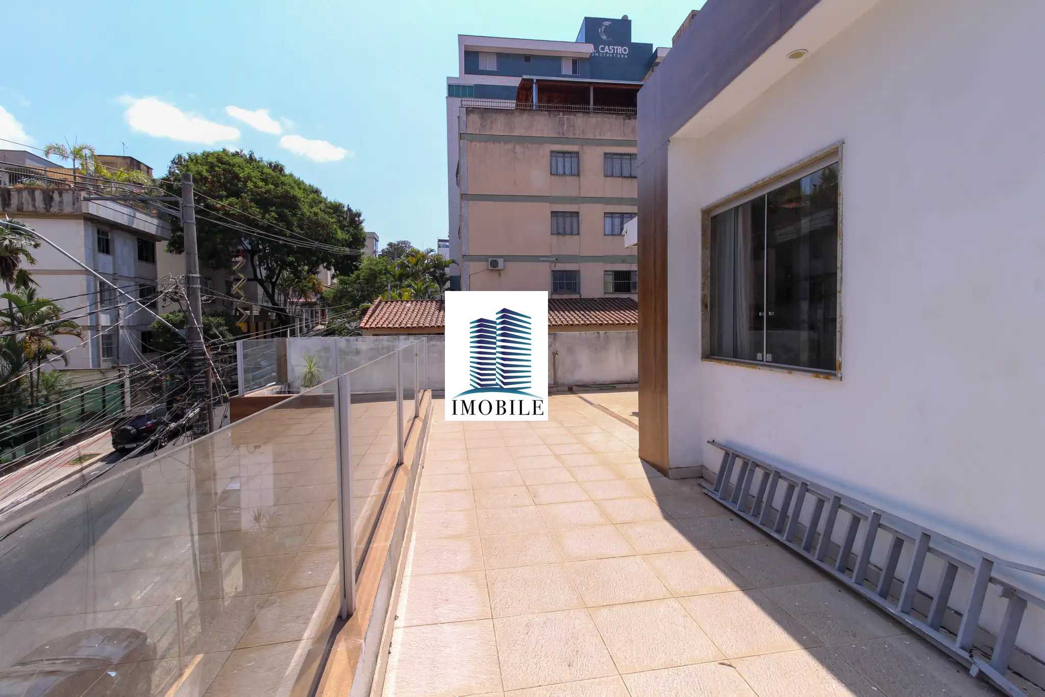 Casa à venda com 6 quartos, 280m² - Foto 24