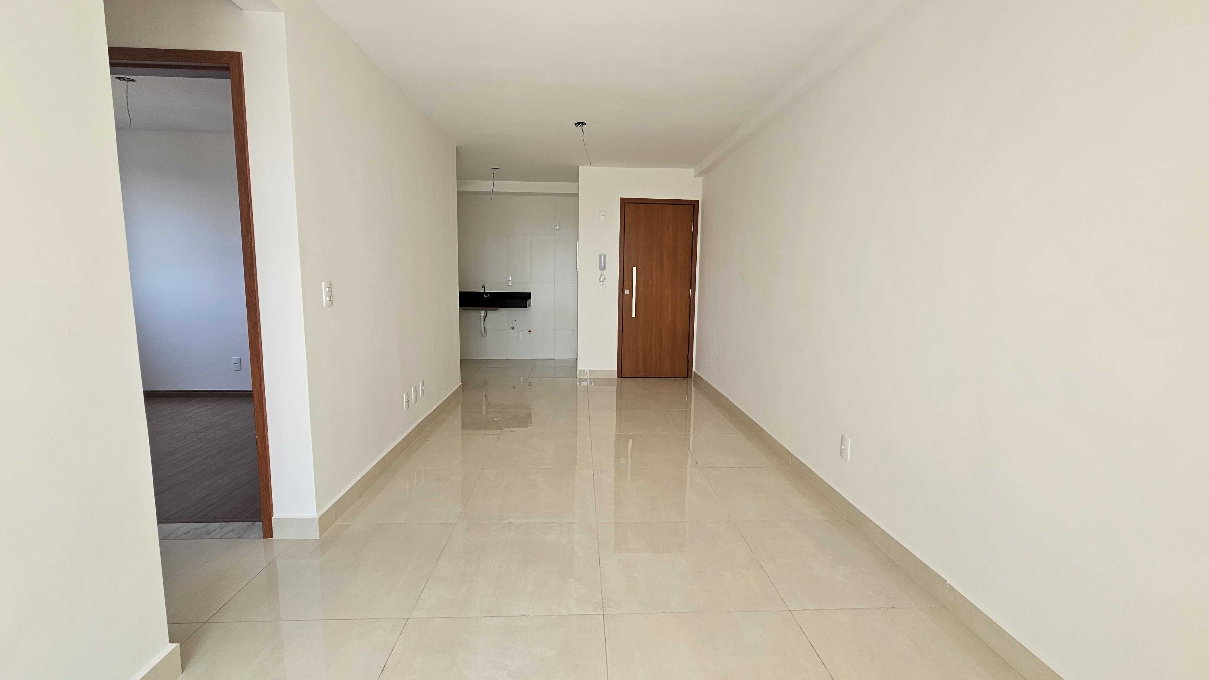 Apartamento à venda com 2 quartos, 65m² - Foto 4