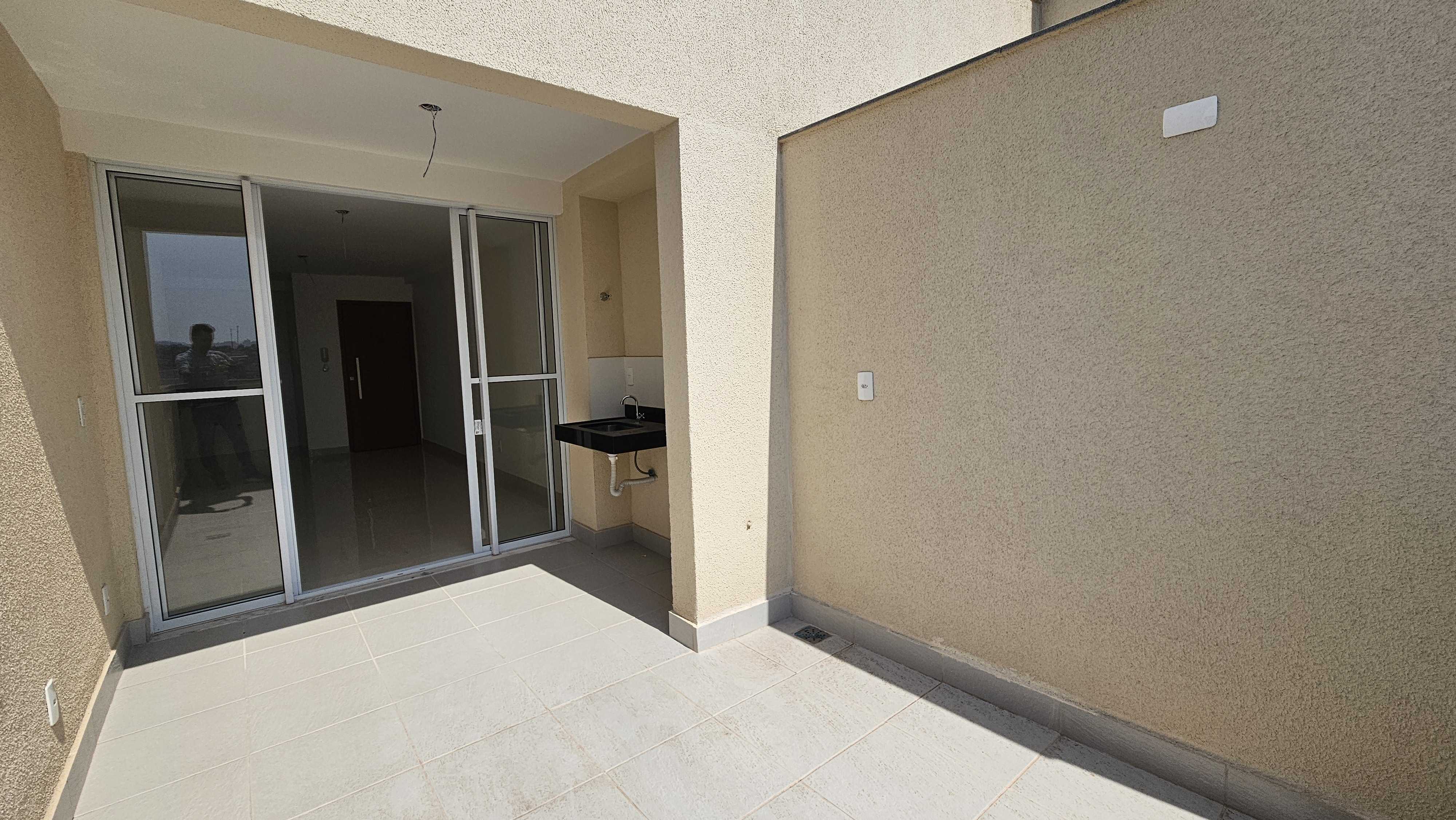 Apartamento à venda com 2 quartos, 65m² - Foto 1