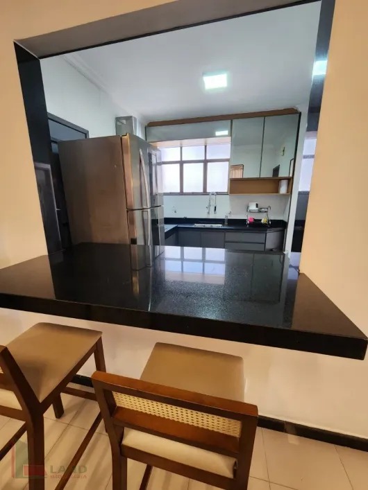 Cobertura para alugar com 3 quartos, 212m² - Foto 7