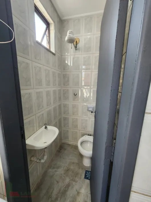 Cobertura para alugar com 3 quartos, 212m² - Foto 12