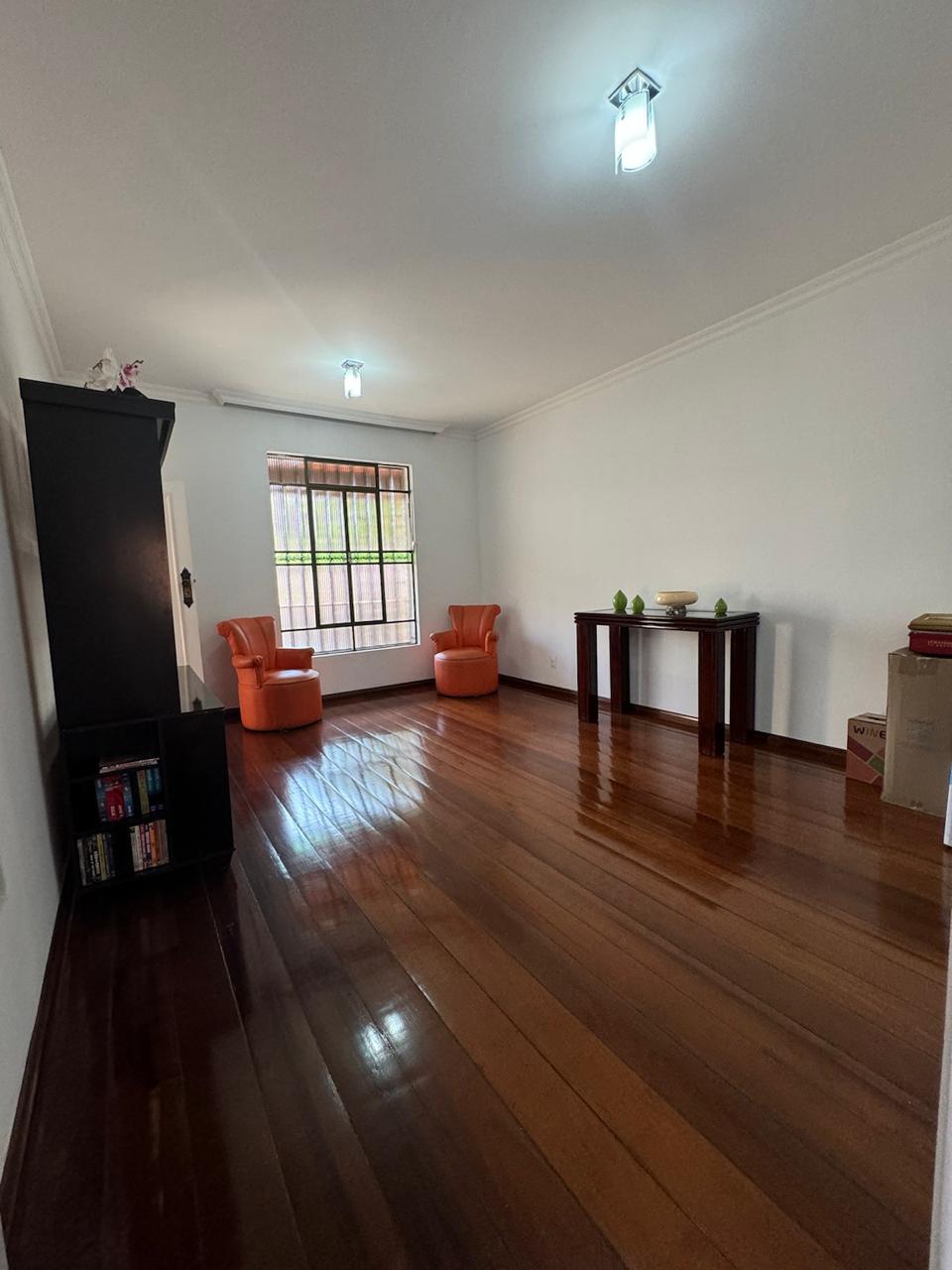 Casa à venda com 3 quartos, 150m² - Foto 5