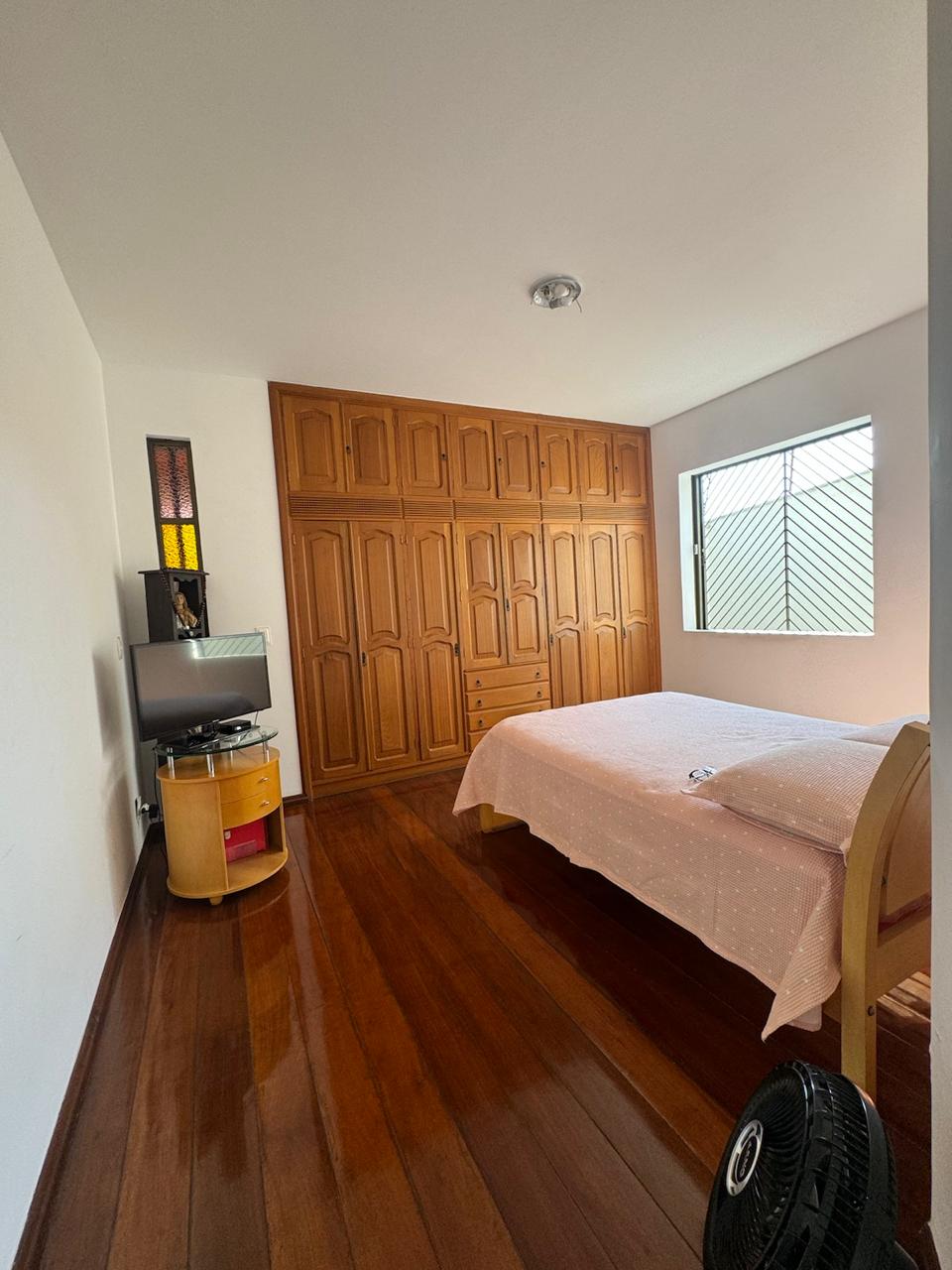 Casa à venda com 3 quartos, 150m² - Foto 17