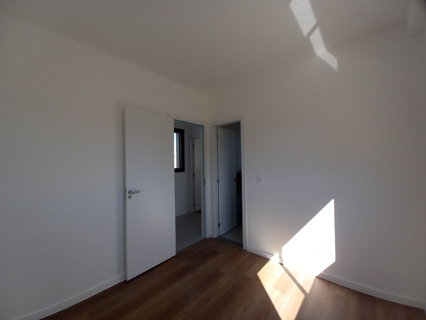 Apartamento à venda com 2 quartos, 123m² - Foto 6