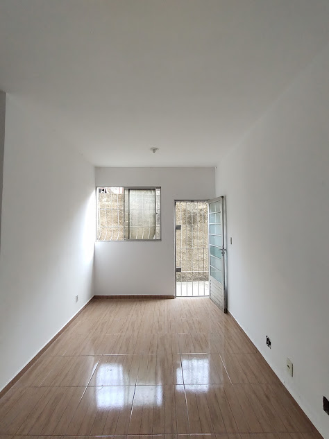 Apartamento à venda com 2 quartos, 42m² - Foto 1