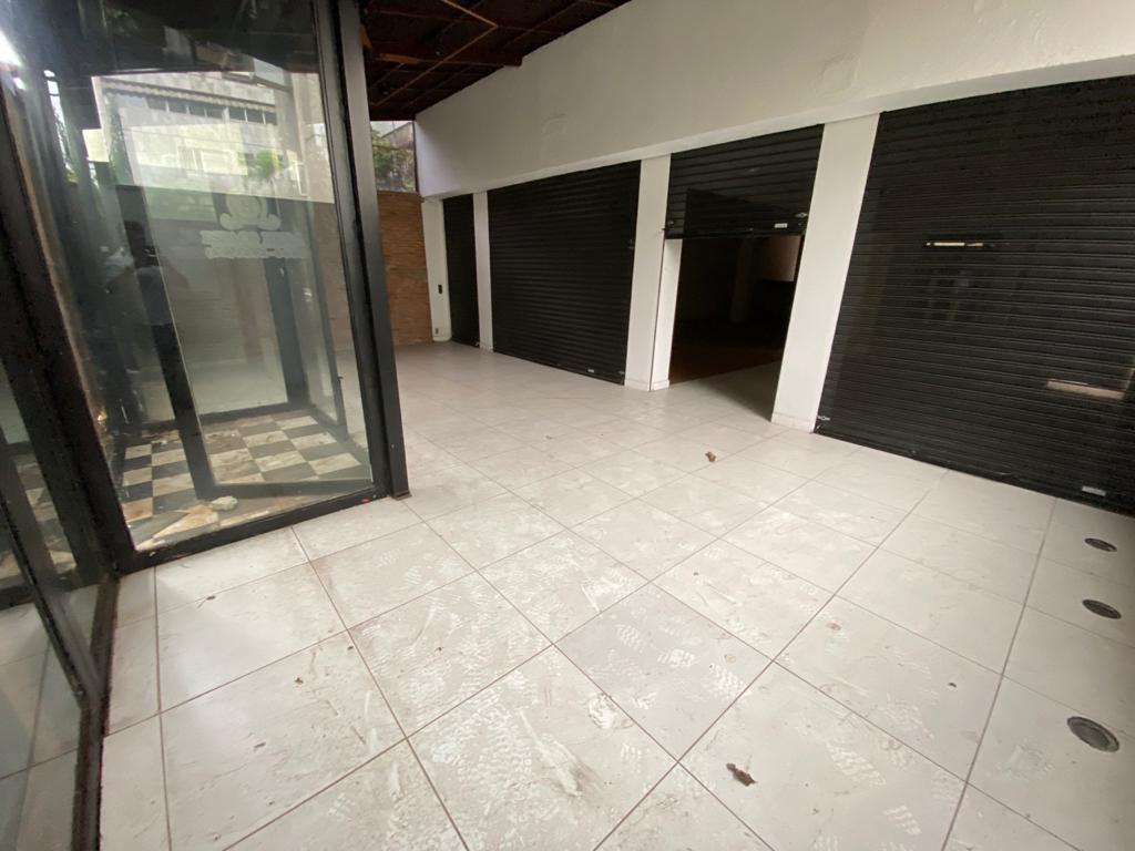 Loja-Salão para alugar com 3 quartos, 600m² - Foto 2