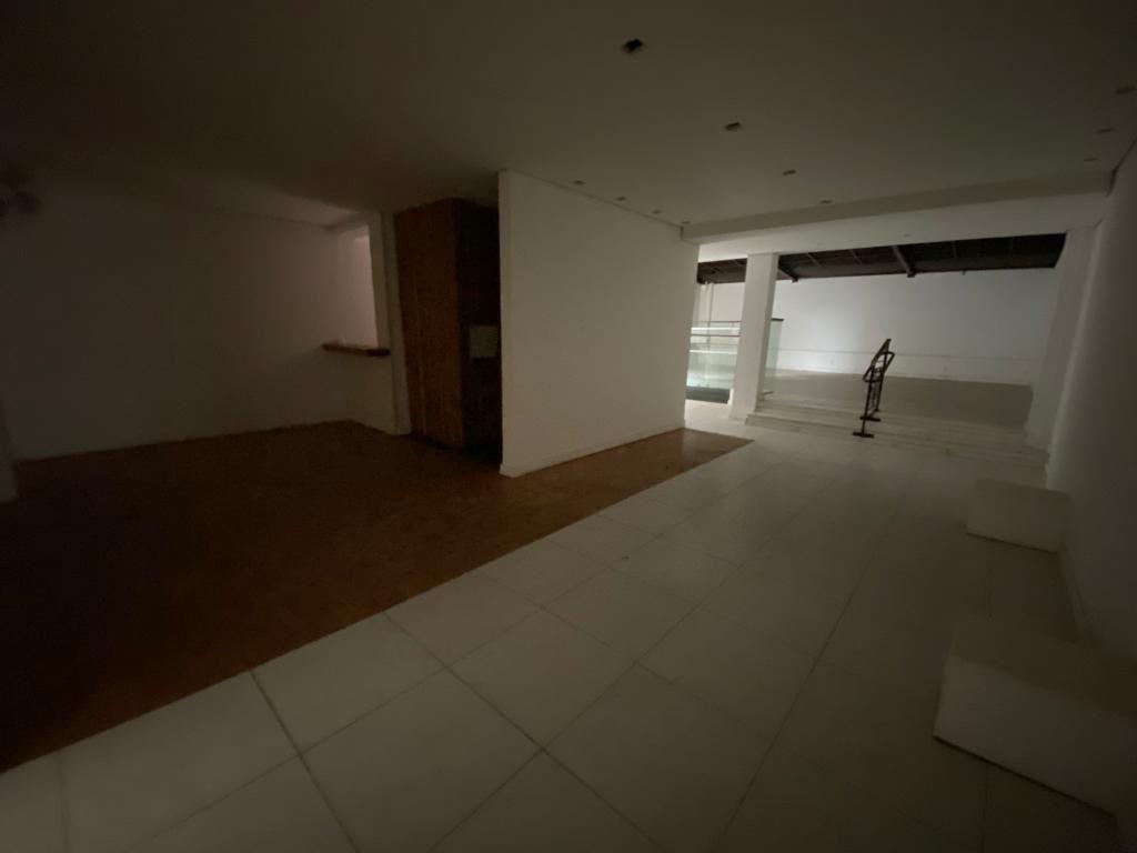 Loja-Salão para alugar com 3 quartos, 600m² - Foto 6