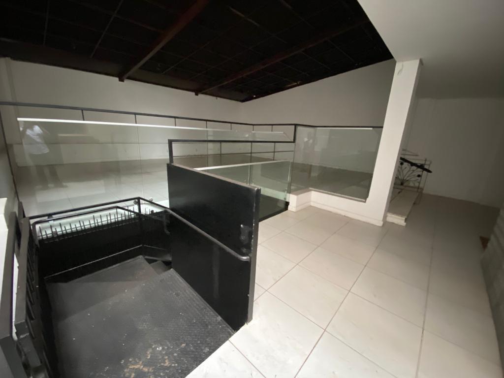 Loja-Salão para alugar com 3 quartos, 600m² - Foto 8