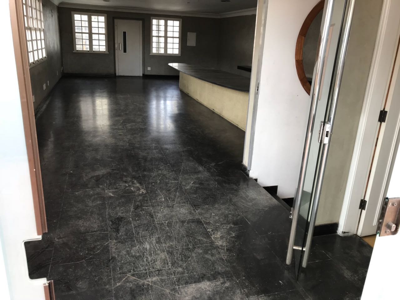 Loja-Salão para alugar, 700m² - Foto 1