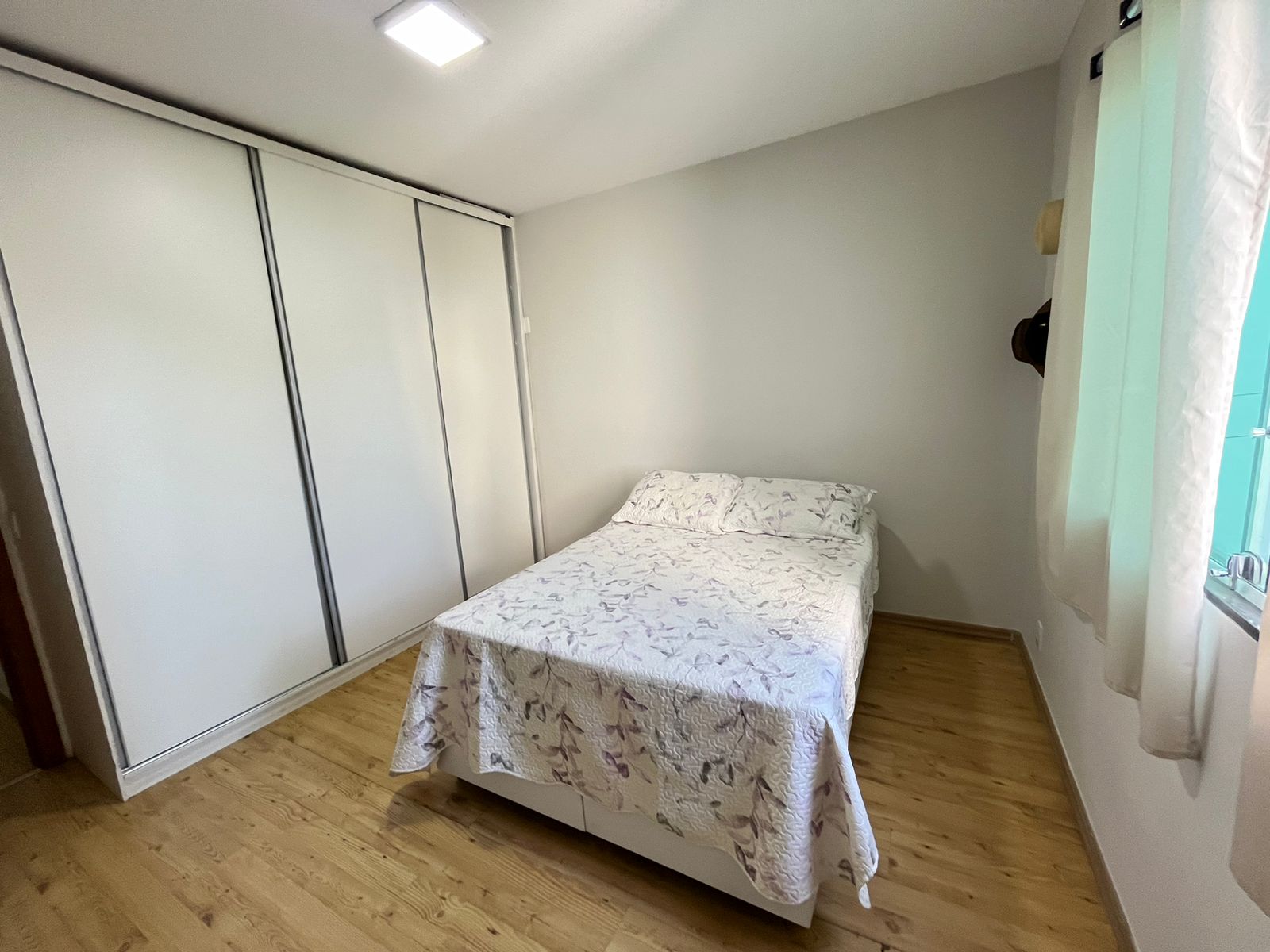 Casa à venda com 3 quartos, 126m² - Foto 11