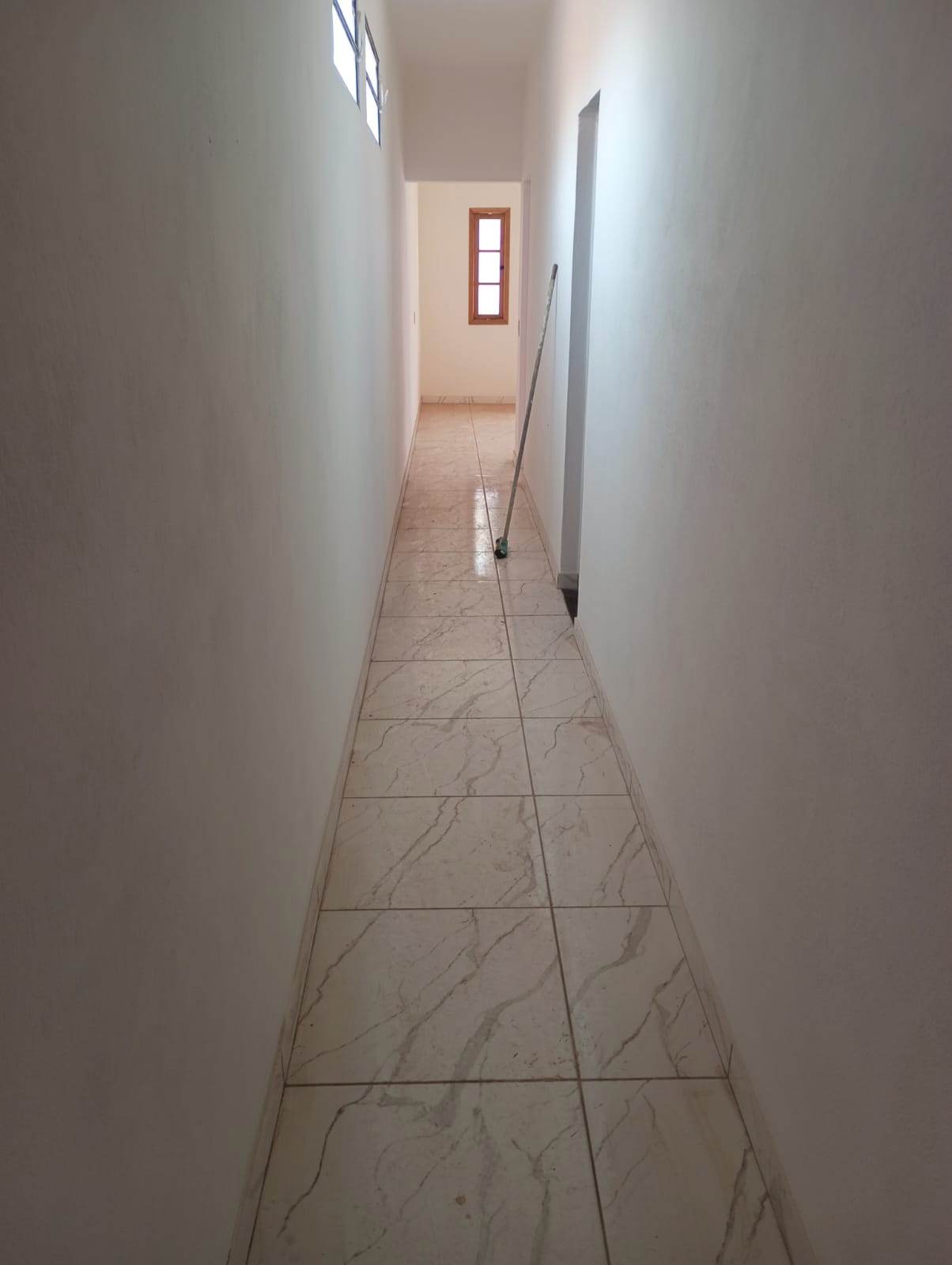 Casa para alugar com 2 quartos, 100m² - Foto 12