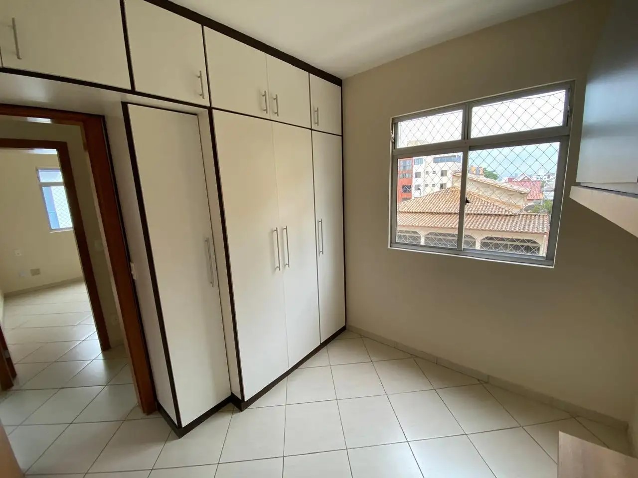 Apartamento à venda com 2 quartos, 80m² - Foto 7