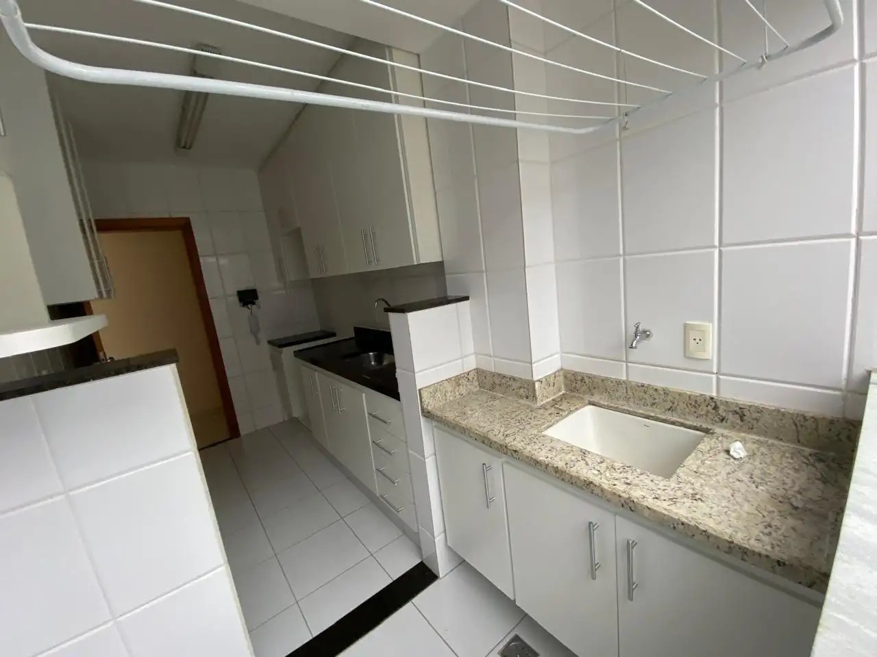 Apartamento à venda com 2 quartos, 80m² - Foto 8