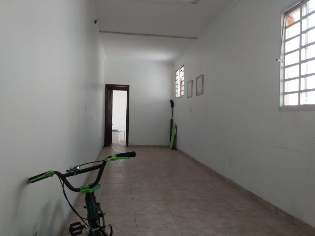 Casa à venda com 4 quartos, 140m² - Foto 19