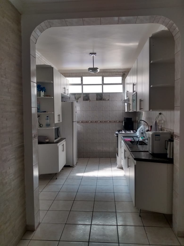 Casa à venda com 4 quartos, 140m² - Foto 5