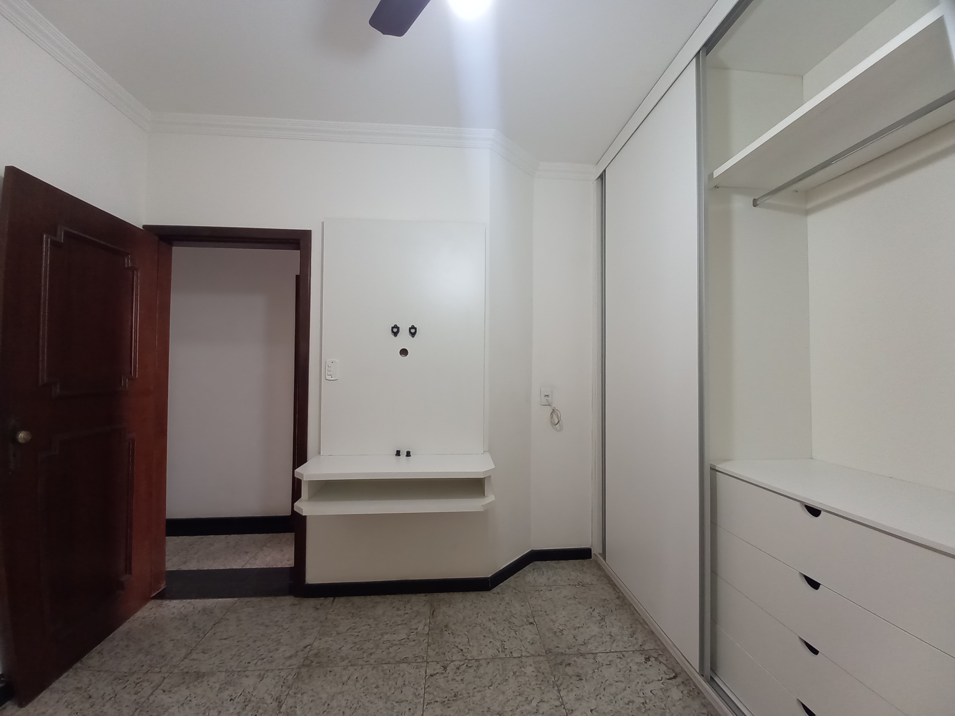 Casa à venda com 3 quartos, 360m² - Foto 20